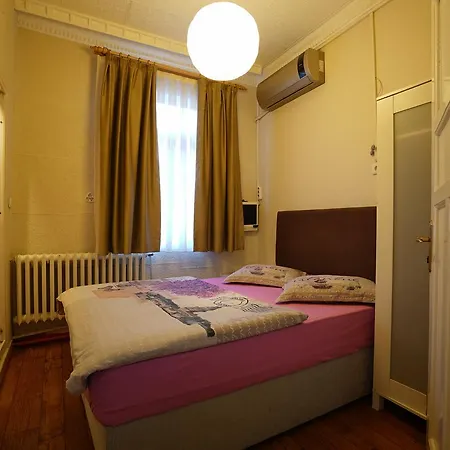 Erenler & Hotel Estambul