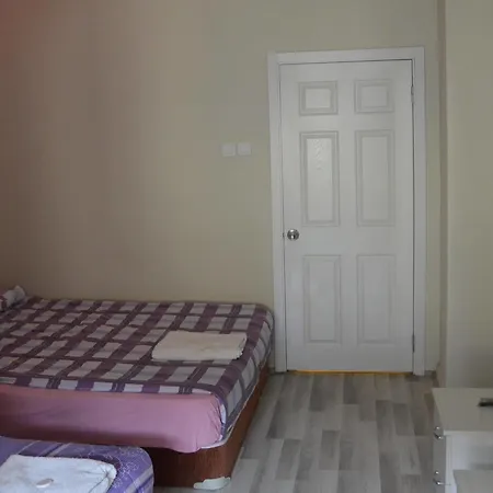 Erenler Hotel&hostel 2*